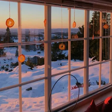 Charming With Fantastic View In Sjusjoen